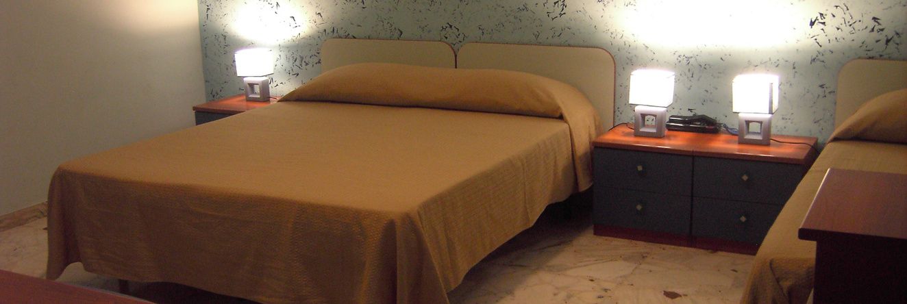 Etna Inn Mini-Hotel, 莫塔圣阿纳斯塔西娅 — 照片 1