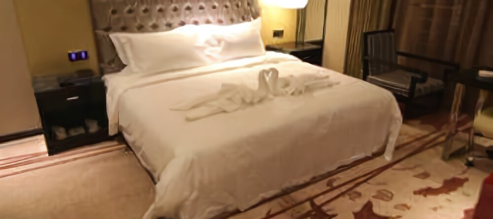 Wanfang Hotel, Jiaozuo — photo 1