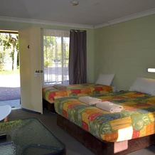 Bungalow Motel, 吉尔甘德拉 — 照片 2
