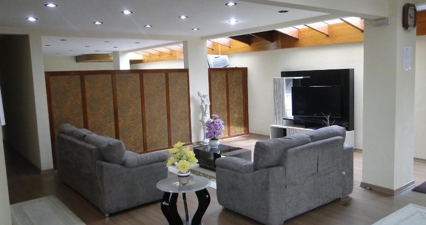 Six's Hotel, 雅卡雷伊 — 照片 1