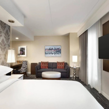 Embassy Suites by Hilton Atlanta NE Gwinnett Sugarloaf, 德卢斯 — 照片 4