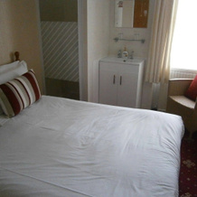 Seasons Guest House, Weymouth — photo 2
