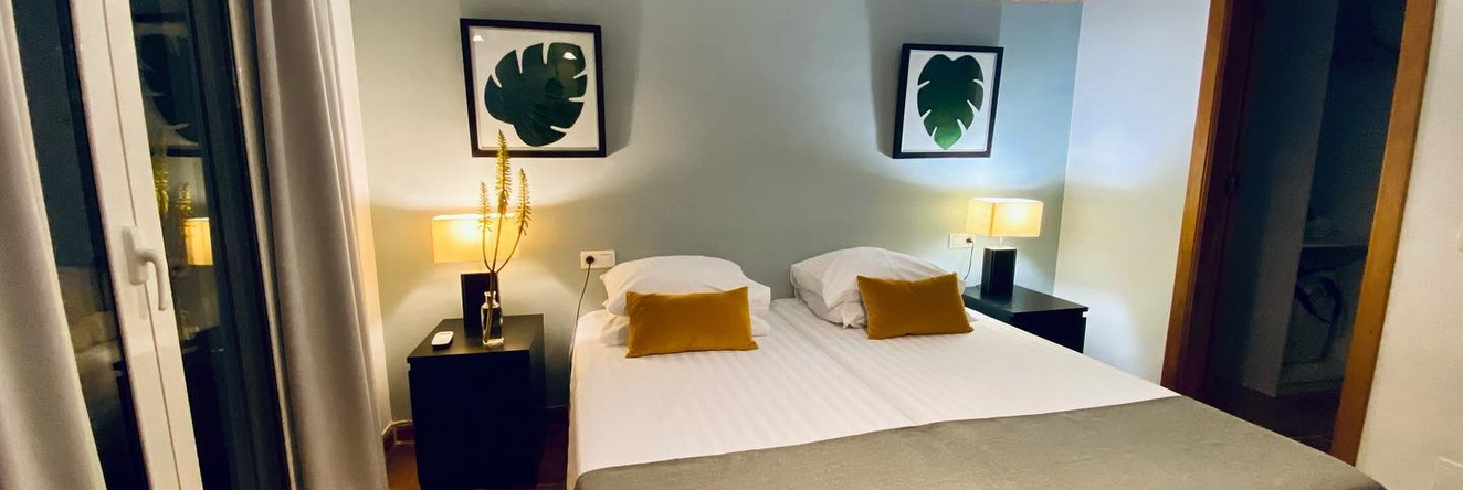 La Perla de Frigiliana Suites & Villa, 弗里希利亚纳 — 照片 1