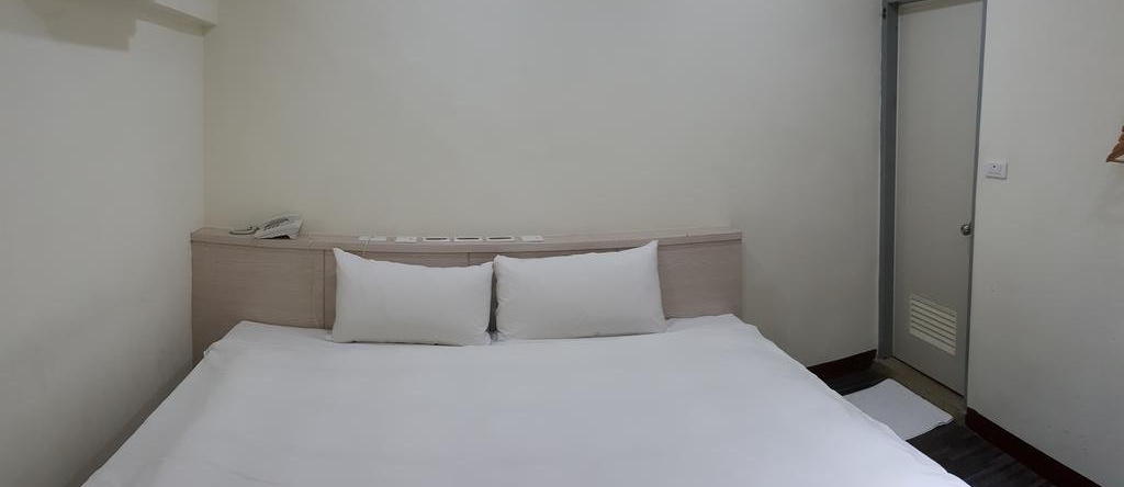 Well Live Hotel, Доулью — фото 1