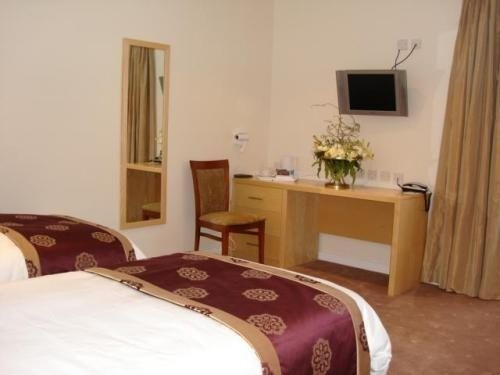 Cleddau Bridge Hotel, 彭布罗克码头 — 照片 1