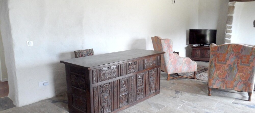 House With 4 Bedrooms in Plogastel-saint-germain, With Enclosed Garden, 普卢加斯泰勒-圣日耳曼 — 照片 1