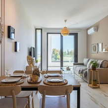 Ivory 1-BR Apt. & Balcony in Aradipou, 拉纳卡 — 照片 4