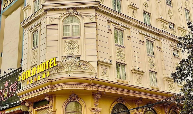 Gold Hotel Luxury, 泰森 — 照片 1