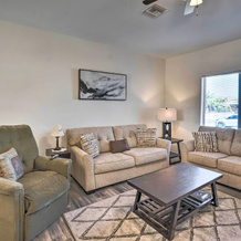 Pet-friendly Retreat - 1 Block to Colorado River!, Bullhead City — photo 2