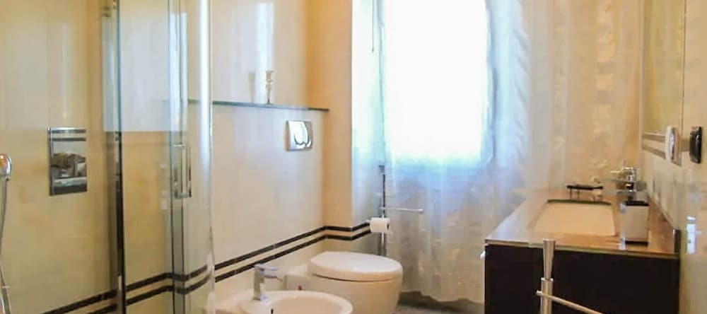 Wine Apartments Florence Brunello, 斯坎迪奇 — 照片 1