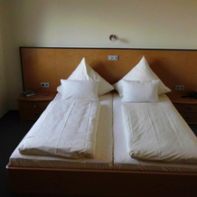 Hotel Kattenbusch Economy, Люденшайд — фото 2