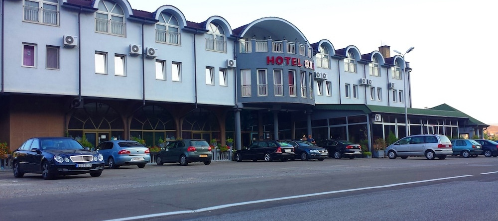 Oxa Hotel, Нови-Пазар — фото 1