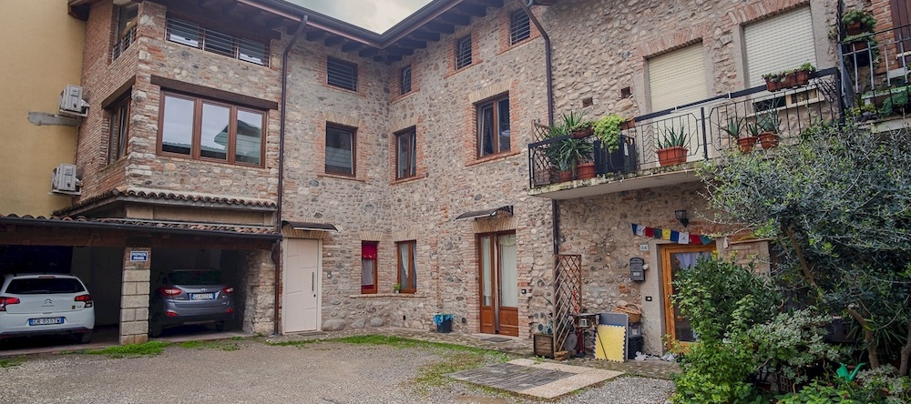 Residence Piccolo Lord 2 - Italian Homing, Calcinato — photo 1