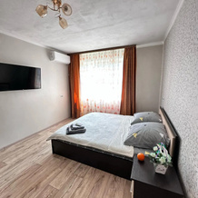 Ideal Apartment (Идеал Апартмент) На Улице Первостроителей 1, Врангель — фото 4