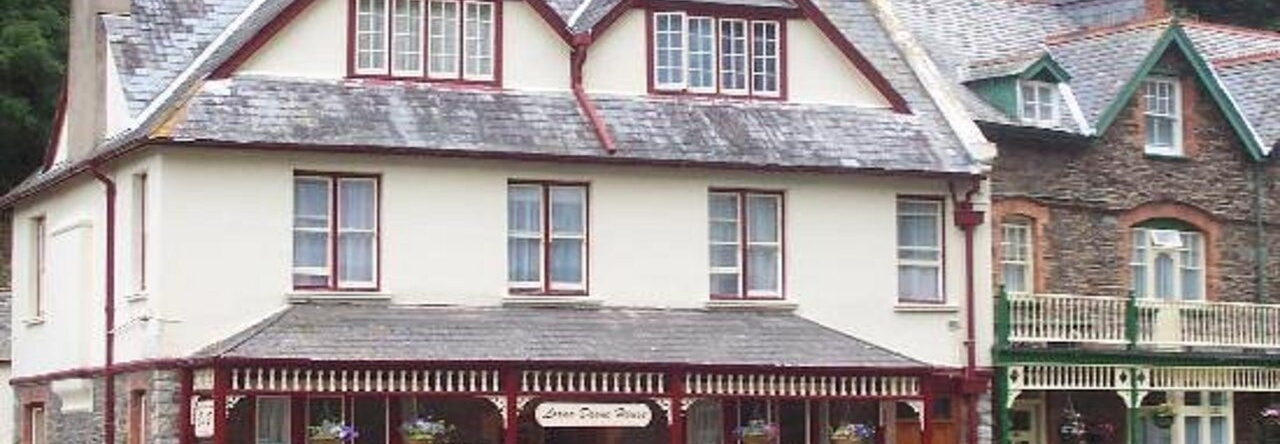 Lorna Doone House, 林茅斯 — 照片 1