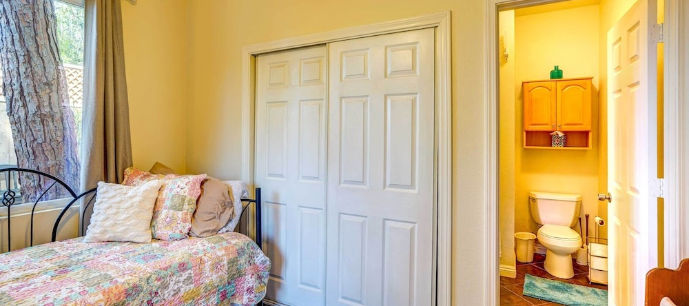 Fallbrook Vacation Rental: 3 Mi To Wineries!, Фоллбрук — фото 1