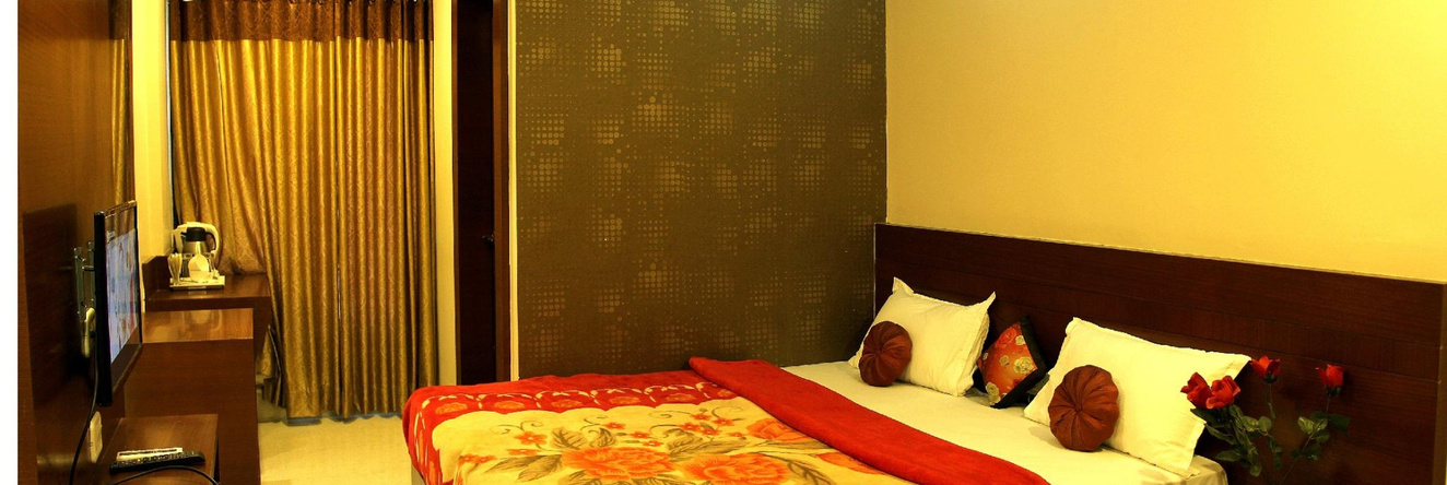 Hotel Shri Khedapati International, Dewas — photo 1