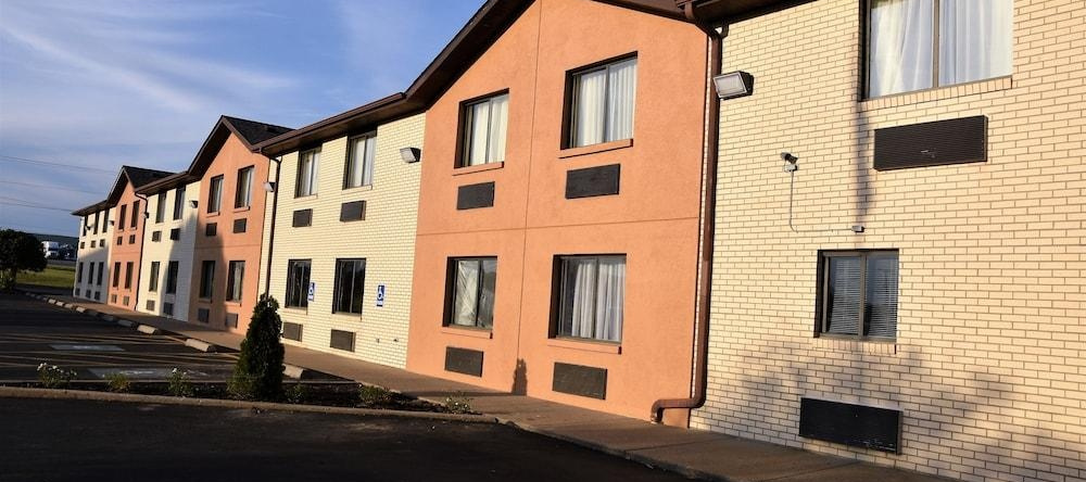 Quality Inn & Suites Metropolis I-24, Метрополис — фото 1