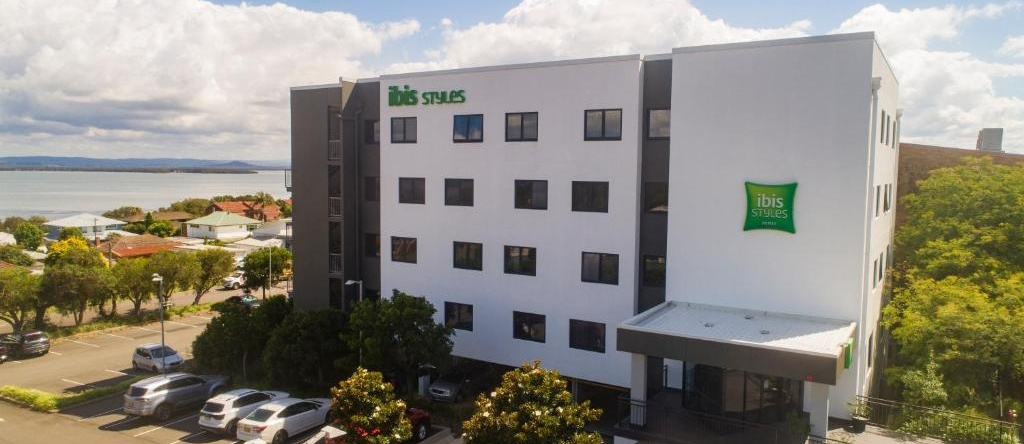 ibis Styles The Entrance, 长栈桥 — 照片 1