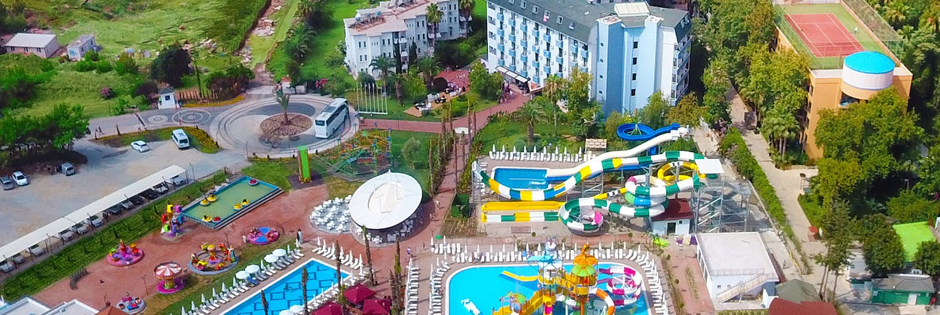 Club Aqua Plaza, 阿拉尼亚 — 照片 1