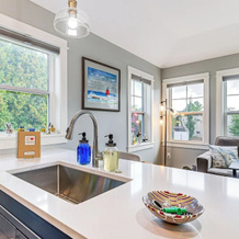 Walk to Dtwn: Charlevoix Condo w/ Fireplace, 沙勒瓦 — 照片 4