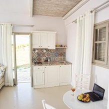 Artemis Seafront Apartments, Petres — photo 2