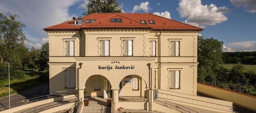 Hotel Kurija Janković, 维罗维蒂察 — 照片 1