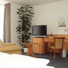 Golfhotel Koenig, Salzgitter — photo 2