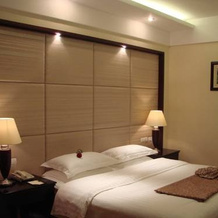 Xingyi City Full House Wenzhou Hotel, Qianxinan — photo 2