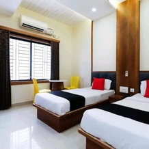 Hotel Plaza Avenue, Deralakatte — photo 2