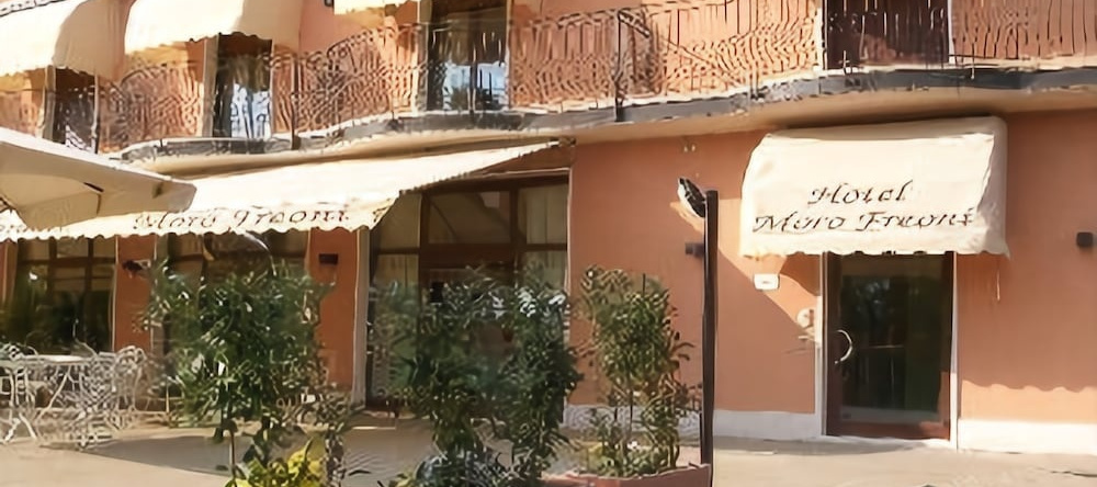 Hotel Moro Freoni, 圣彼得罗因卡里亚诺 — 照片 1