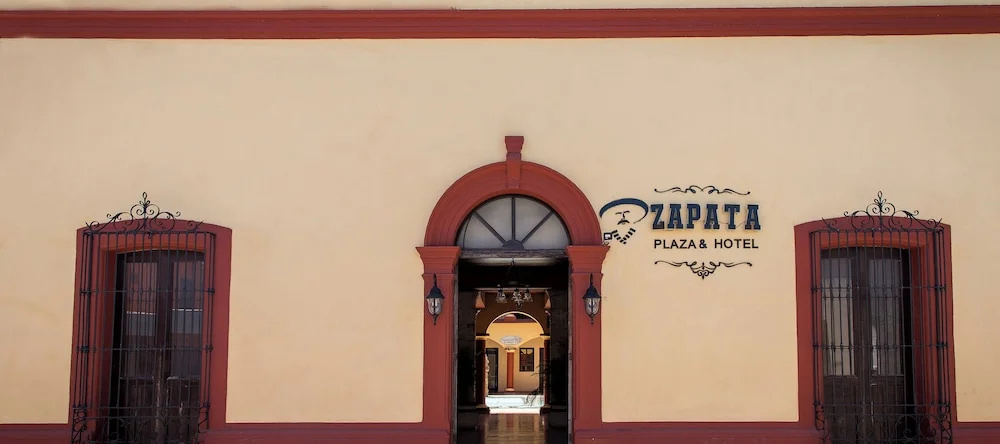 Hotel Zapata Linares, Линарес — фото 1