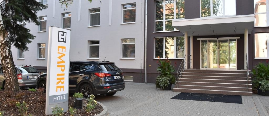 Empire Hotel, Фридек-Мистек — фото 1