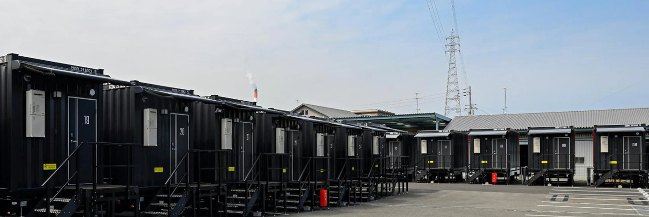Hotel R9 The Yard Shikokuchuo, Сикокутюо — фото 1