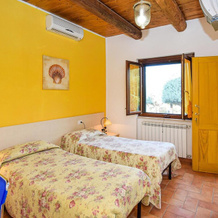 Stunning Home in Valentano With 3 Bedrooms and Wifi, 瓦伦塔诺 — 照片 5