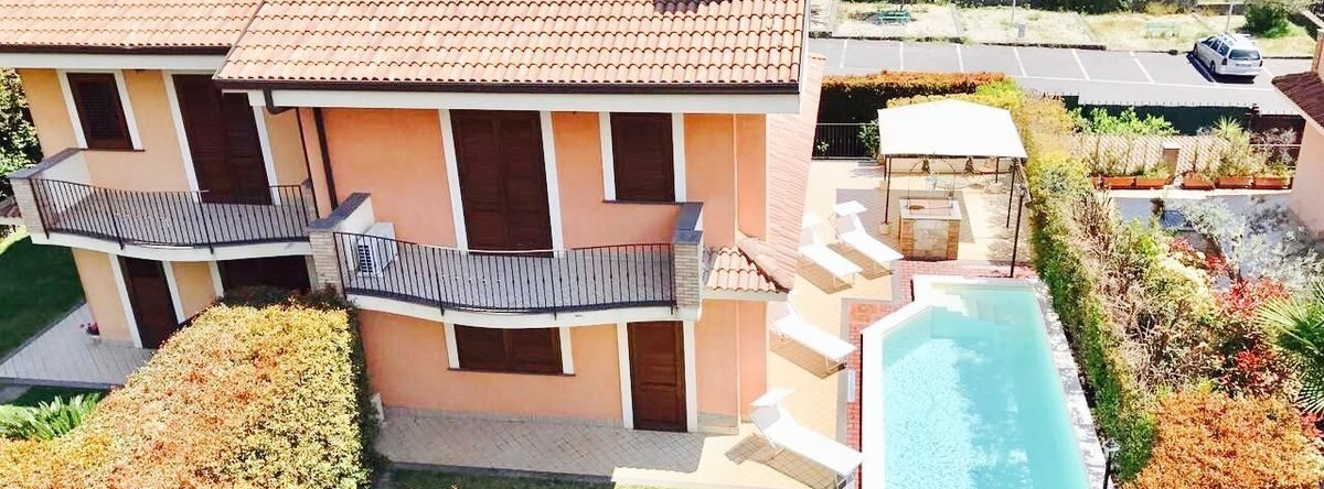 Etna Villa il Pino, 特雷卡斯塔尼 — 照片 1