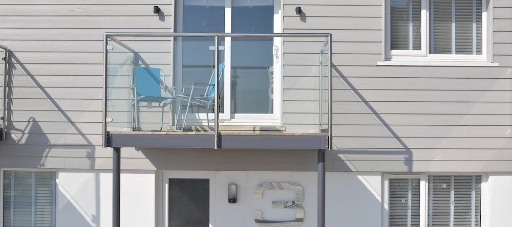 Beach Cottage by the shore, 费里赛德 — 照片 1