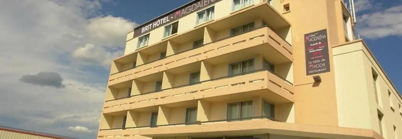 Brit Hotel le Magdalena, 瓦雷讷-沃泽勒 — 照片 1