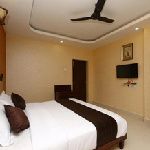 RB Grand Residency by OYO Rooms, Arakkonam — photo 5