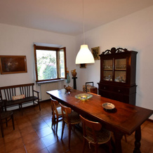 Two-family home with private garden 100 metres from the lake and beach, 马罗内 — 照片 2
