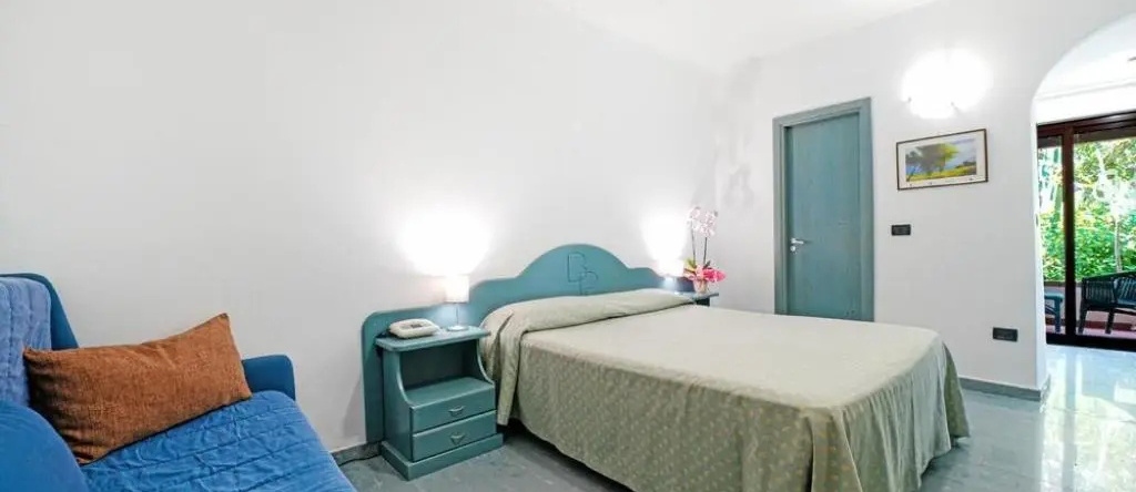Baia Tropea Resort, 帕尔盖利亚 — 照片 1