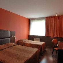 Inter-hotel Des Dhuits, Colombey-les-deux-Eglises — photo 2