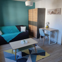 studio cosy proche du centre + parking gratuit, 克吕斯 — 照片 4