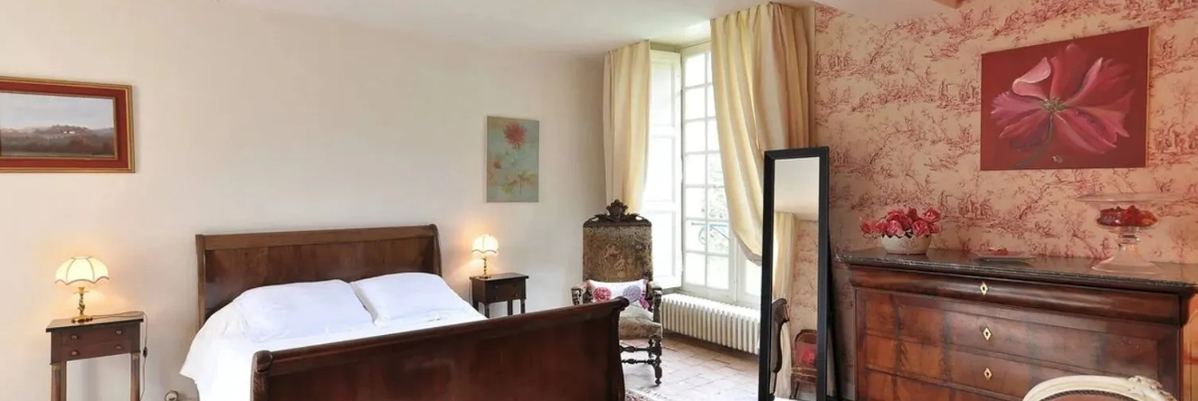 Château Cassemichère - gîte et chambre d'hôte, 拉贝尔纳迪埃 — 照片 1