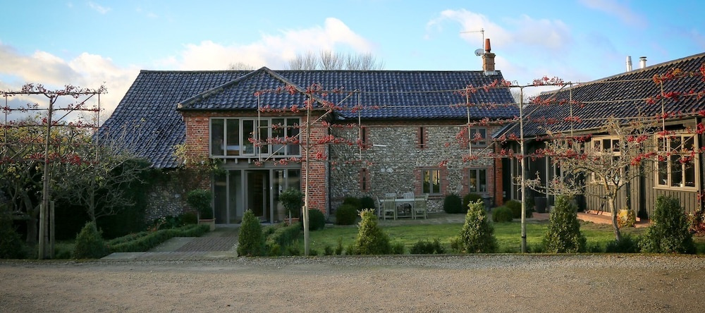 Reeds Barn, 滨海韦尔斯 — 照片 1