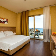 Grand Hotel Yachting Palace, 里波斯托 — 照片 2