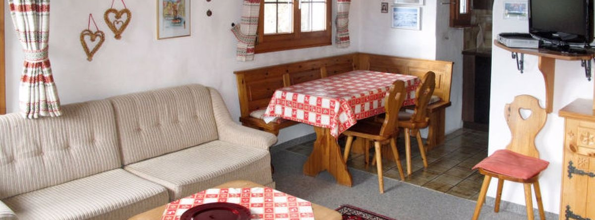 Muotta Sulegl. Wohnung Nr. 4 (LAA148), 法莱拉 — 照片 1