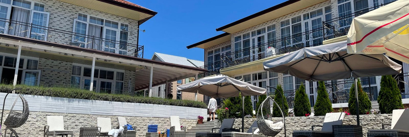 Cromwell White Hotel, 奥尔金卡 — 照片 1
