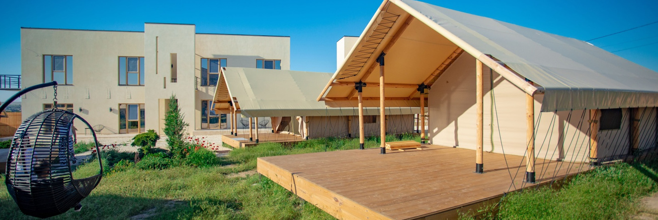 Buhta Guru Guest House, 奥列尼夫卡 — 照片 1