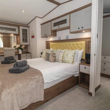 Whispering Willows 2-bed Lodge in Scarborough, Cayton — photo 3
